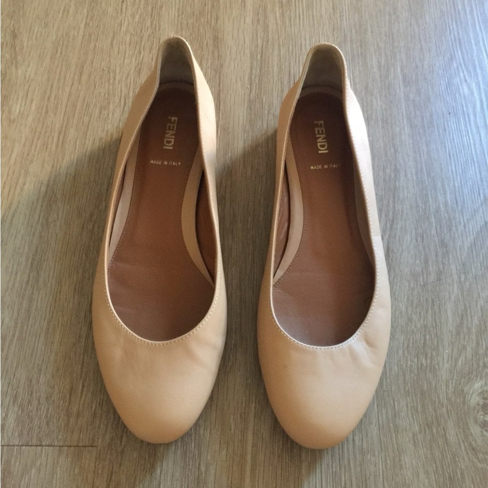 Fendi Women's Beige Leather Loafers